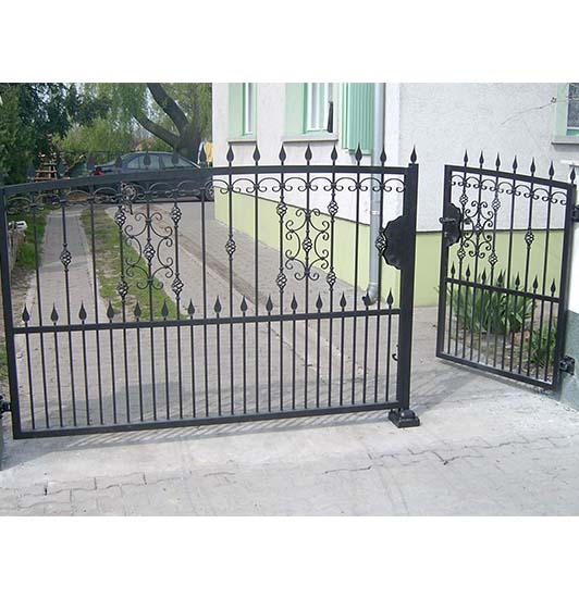 KER-P-10 Nagykapu natúr